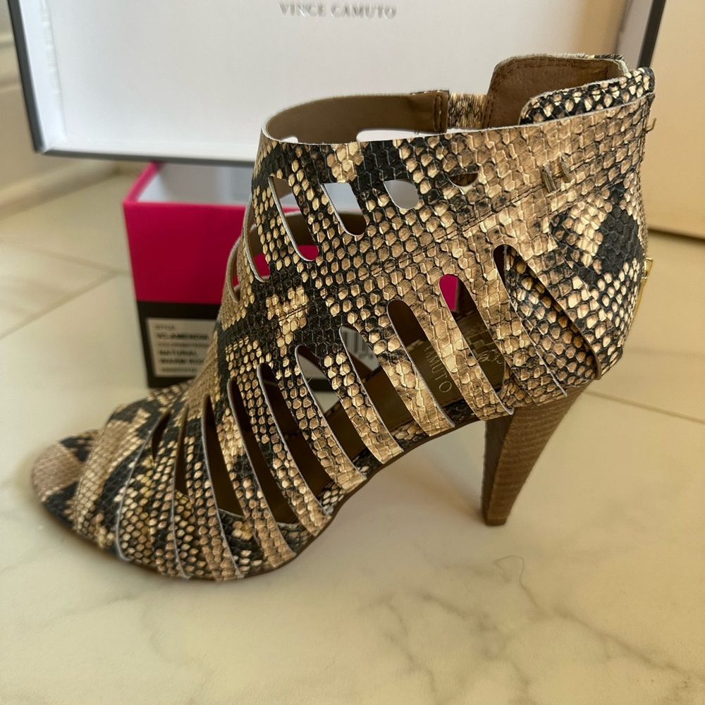 Vince Camino Amendia Size 9